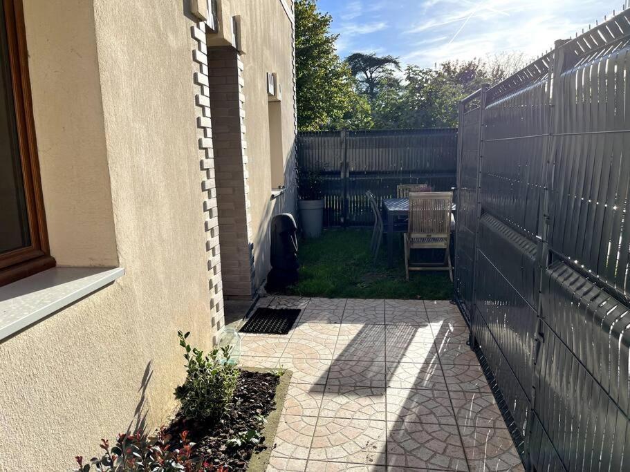 Petite Maison De Charme A 10 Minutes De Disney ! Montévrain Zewnętrze zdjęcie